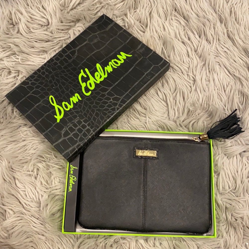 Sam Edelman black clutch
